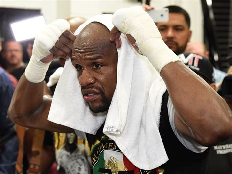 did floyd mayweather retire.